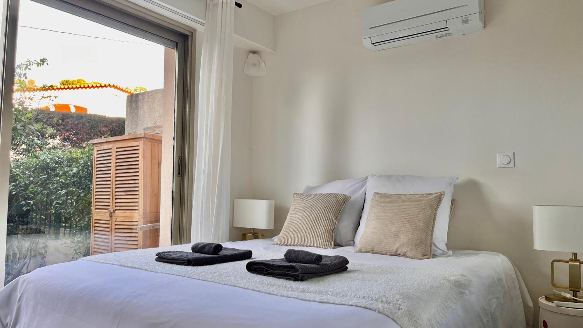 L'Azur - Apt De Standing - Piscine - Parking Le Cannet Luaran gambar